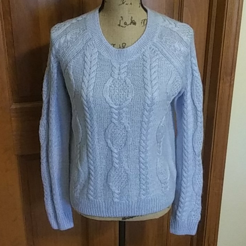H&M crew neck Aran style sweater NWOT